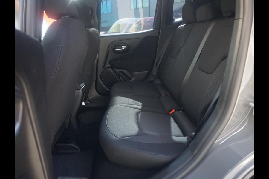 Jeep Renegade 1.0T Longitude Black Edition | All-season banden | Keyless | Carplay