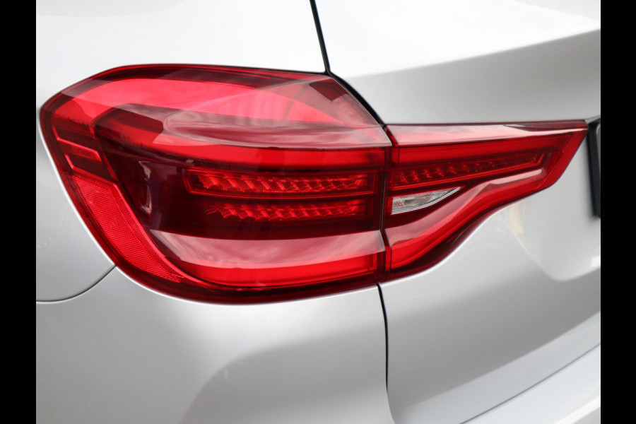 BMW X3 xDrive20i High Executive M Sport | Elektrische Trekhaak | HIFI Systeem | Sport Leder |