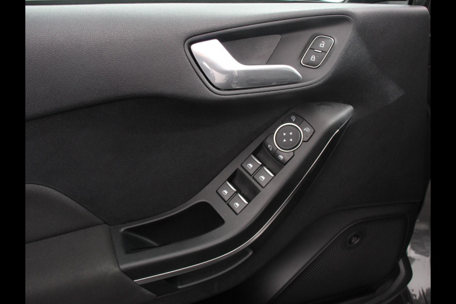 Ford Fiesta 1.0 EcoBoost 125pk mHEV Hybrid ST-Line X Nordic | DEMO ! |  Navigatie | Climate Control | Cruise control | Stoelverwarming | Parkeer sensoren