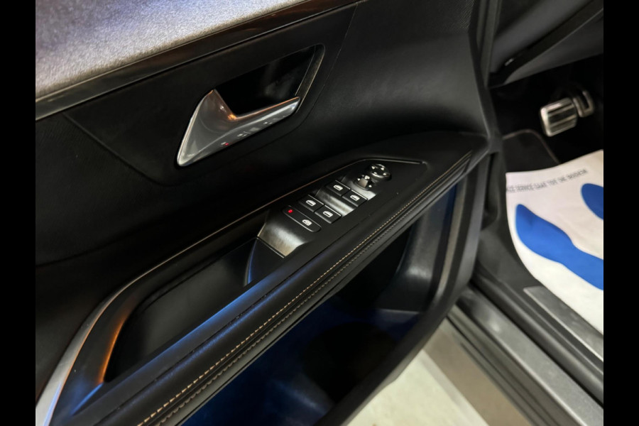 Peugeot 5008 1.2 PureTech GT-Line 7p. Garantie Trekhaak 360 Camera StoelVW Blindspot Elek Achterklep ACC Clima Navi Led Rijklaar