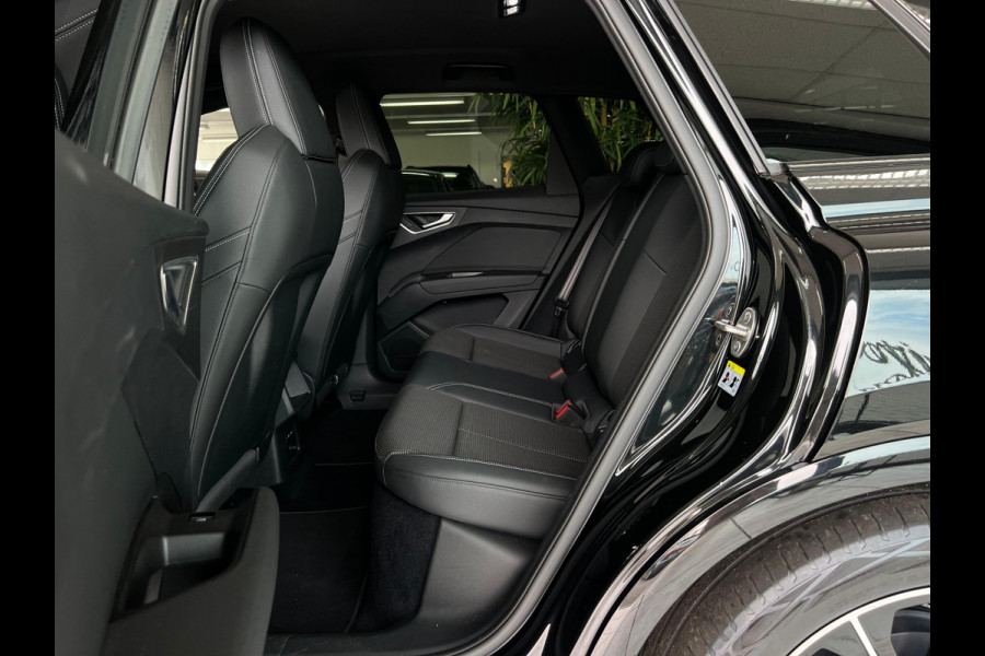 Audi Q4 e-tron 40 Launch edition S Competition 77 kWh S-LINE | 1/2 LEDER | NAVI