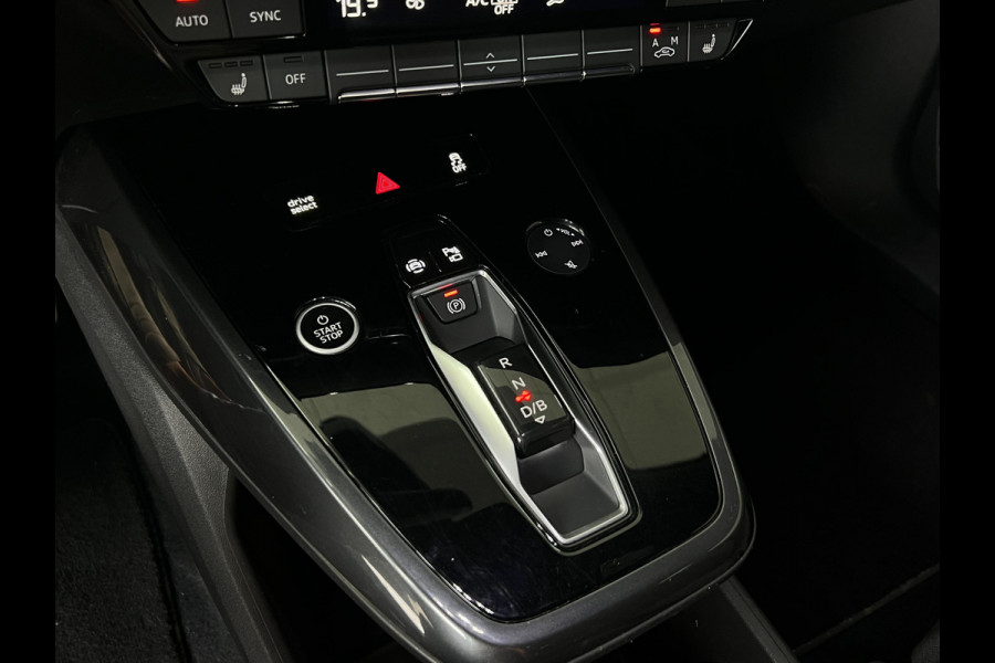 Audi Q4 e-tron 40 Launch edition S Competition 77 kWh S-LINE | 1/2 LEDER | NAVI