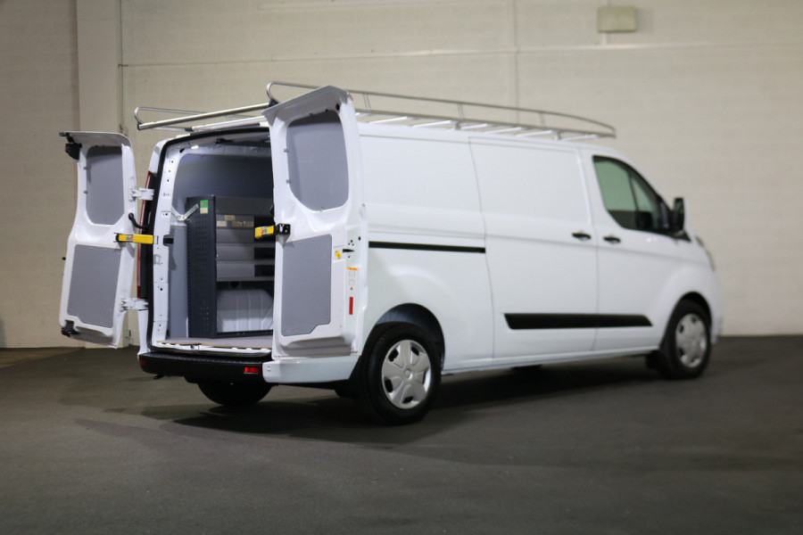 Ford Transit Custom 2.0 TDci 130pk L2 H1 Trend Automaat Inrichting