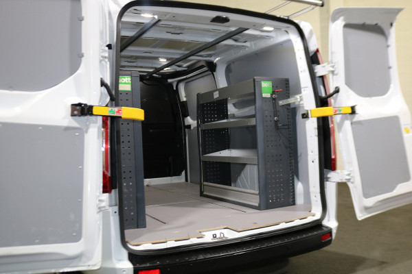 Ford Transit Custom 2.0 TDci 130pk L2 H1 Trend Automaat Inrichting