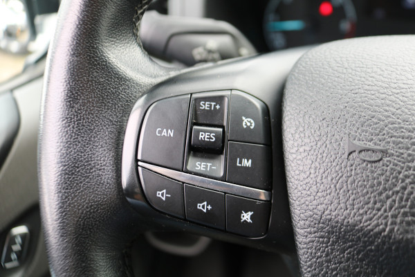 Ford Transit Custom 2.0 TDci 130pk L2 H1 Trend Automaat Inrichting