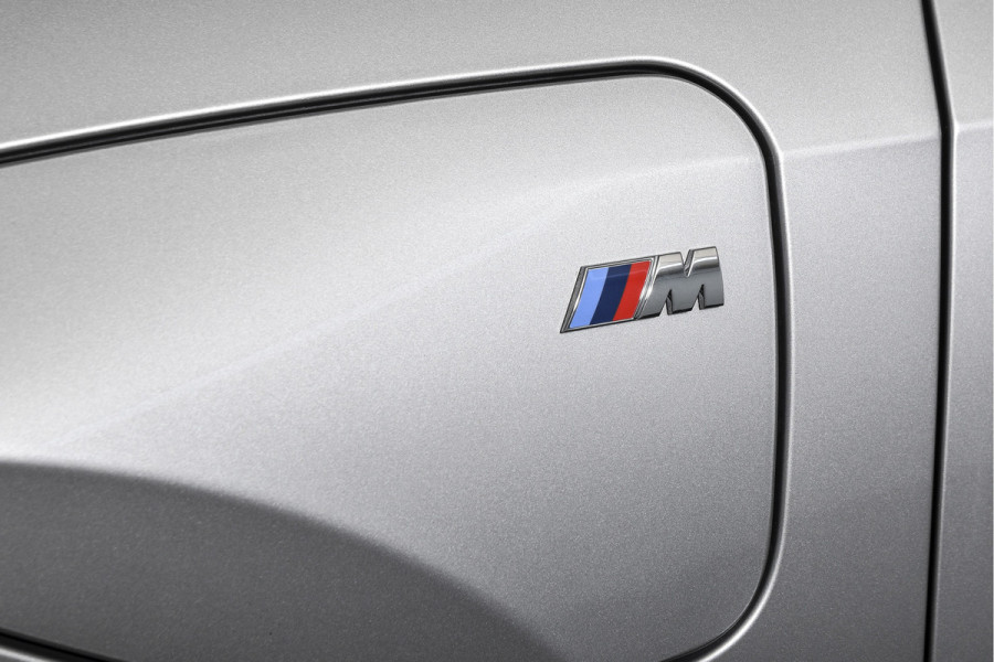 BMW X1 xDrive25e M-Sport | M Sportpakket | Premium Pack | Dig. Cockpit | Adapt. Cruise | PDC | Camera | NAV + App. Connect | ECC | Elek. Klep | LM 18" | 5688