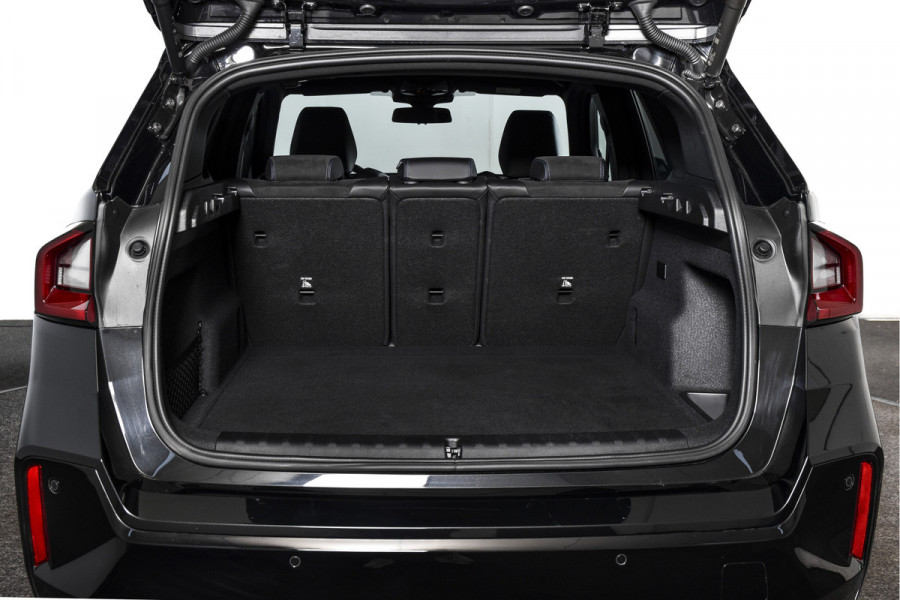 BMW X1 135 PK xDrive25e M-Sport | M Sportpakket | Premium Pack | Dig. Cockpit | Adapt. Cruise | PDC | Camera | NAV + App. Connect | ECC | Elek. Klep | LM 18" | 4926