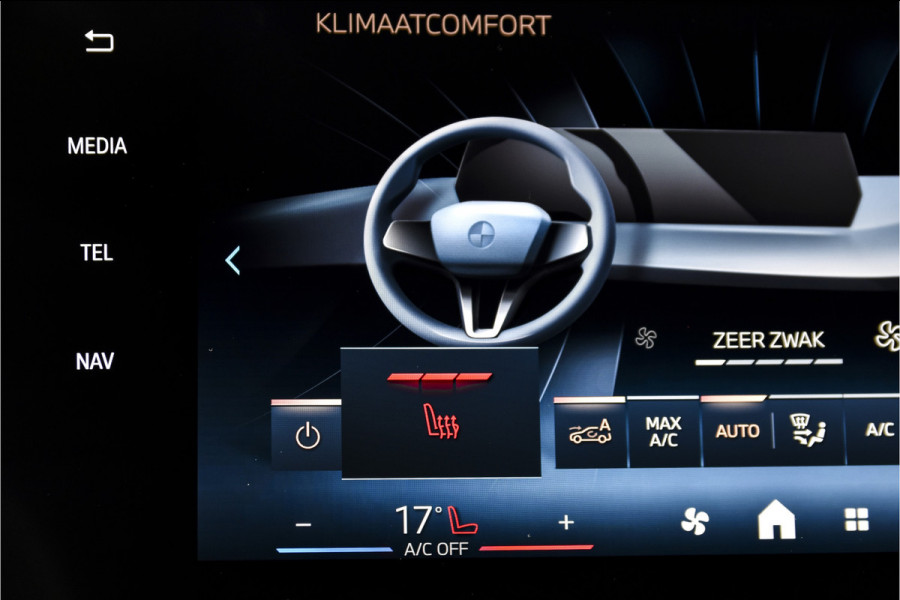 BMW X1 135 PK xDrive25e M-Sport | M Sportpakket | Premium Pack | Dig. Cockpit | Adapt. Cruise | PDC | Camera | NAV + App. Connect | ECC | Elek. Klep | LM 18" | 4926