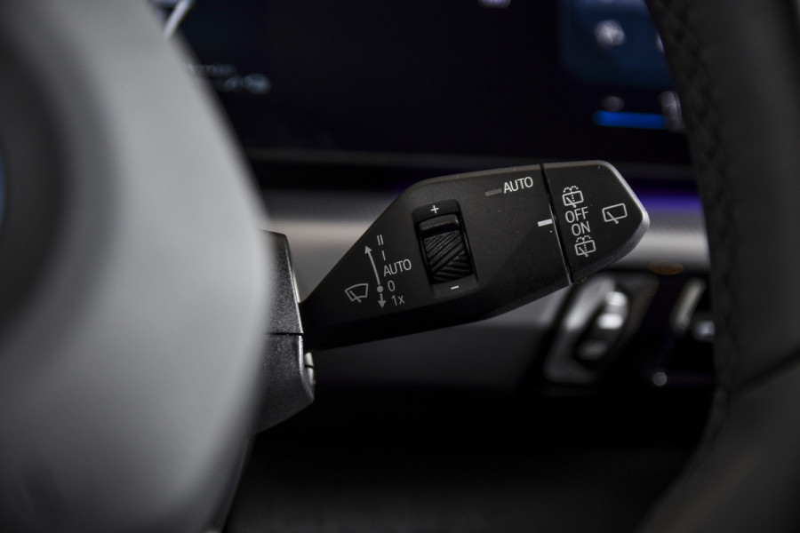 BMW X1 135 PK xDrive25e M-Sport | M Sportpakket | Premium Pack | Dig. Cockpit | Adapt. Cruise | PDC | Camera | NAV + App. Connect | ECC | Elek. Klep | LM 18" | 4926