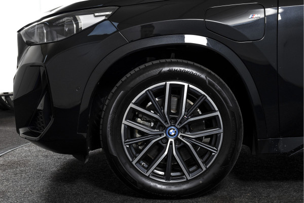 BMW X1 135 PK xDrive25e M-Sport | M Sportpakket | Premium Pack | Dig. Cockpit | Adapt. Cruise | PDC | Camera | NAV + App. Connect | ECC | Elek. Klep | LM 18" | 4926