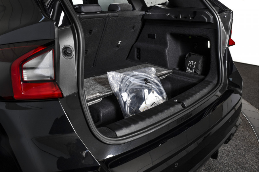 BMW X1 135 PK xDrive25e M-Sport | M Sportpakket | Premium Pack | Dig. Cockpit | Adapt. Cruise | PDC | Camera | NAV + App. Connect | ECC | Elek. Klep | LM 18" | 4926