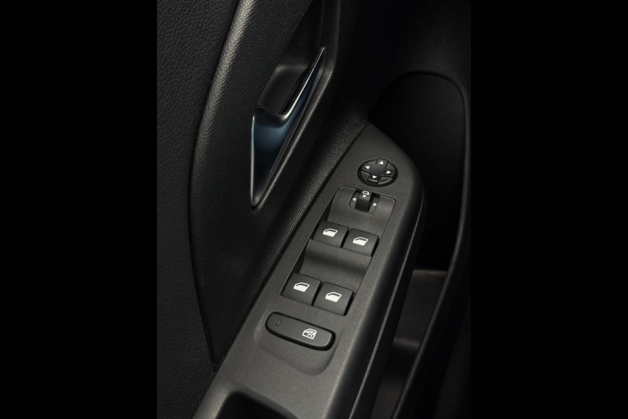 Opel Corsa 1.2 Elegance CarPlay Camera