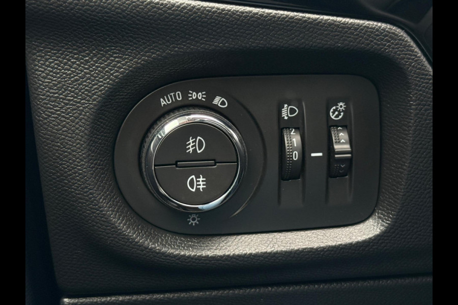 Opel Corsa 1.2 Elegance CarPlay Camera