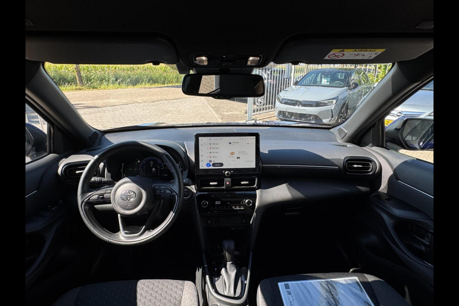 Toyota Yaris Cross 1.5 Hybrid Style STOEL/STUUR/VOORRUITVERWARMING / LED / CAMERA / ACC / LMV / ECC