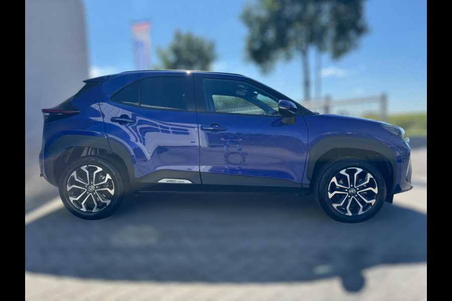 Toyota Yaris Cross 1.5 Hybrid Style STOEL/STUUR/VOORRUITVERWARMING / LED / CAMERA / ACC / LMV / ECC