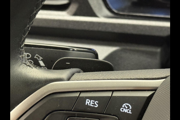 Volkswagen Caddy Maxi 122pk Automaat Style Apple Carplay  Adaptive Cruise Control Camera Trekhaak 17" LM Velgen parkeersensoren Euro6