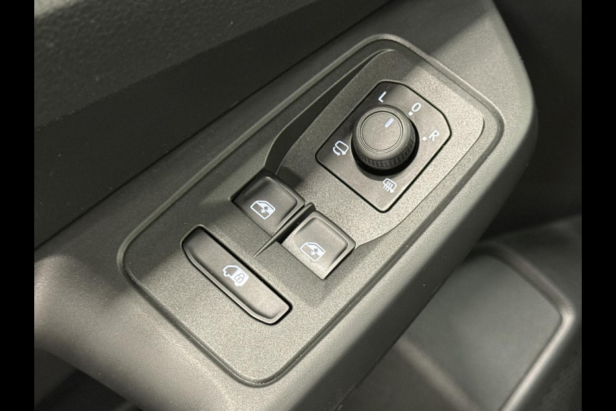 Volkswagen Caddy Maxi 122pk Automaat Style Apple Carplay  Adaptive Cruise Control Camera Trekhaak 17" LM Velgen parkeersensoren Euro6