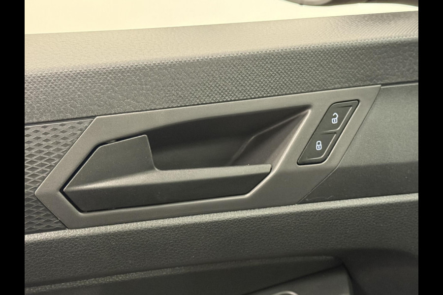 Volkswagen Caddy Maxi 122pk Automaat Style Apple Carplay  Adaptive Cruise Control Camera Trekhaak 17" LM Velgen parkeersensoren Euro6