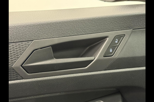 Volkswagen Caddy Maxi 122pk Automaat Style Apple Carplay  Adaptive Cruise Control Camera Trekhaak 17" LM Velgen parkeersensoren Euro6