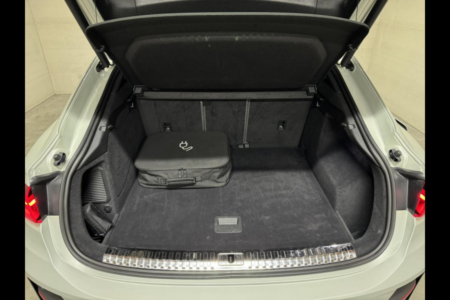 Audi Q3 Sportback 45 TFSI e Black Edition S-Line Pano B&O 360° Memory Leer
