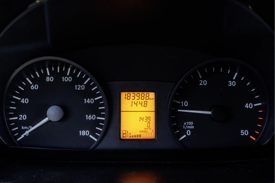 Mercedes-Benz Sprinter 311 CDI | L2H2 | Euro 6 | Volledig ingericht | Oprijplaat | Camera | Airco