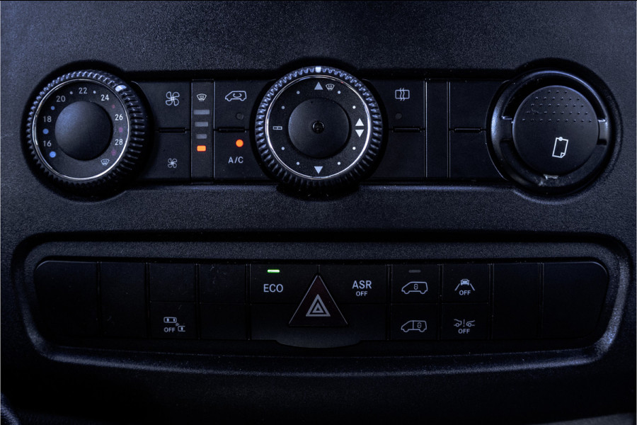 Mercedes-Benz Sprinter 311 CDI | L2H2 | Euro 6 | Volledig ingericht | Oprijplaat | Camera | Airco