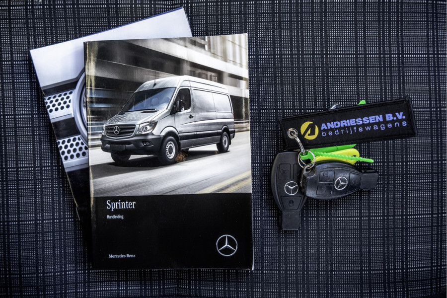 Mercedes-Benz Sprinter 311 CDI | L2H2 | Euro 6 | Volledig ingericht | Oprijplaat | Camera | Airco