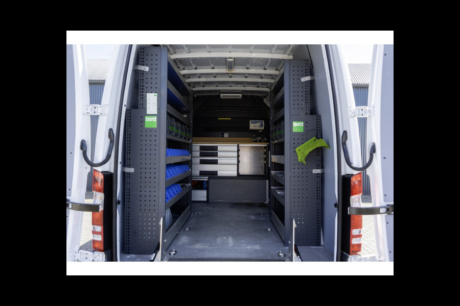 Mercedes-Benz Sprinter 311 CDI | L2H2 | Euro 6 | Volledig ingericht | Oprijplaat | Camera | Airco