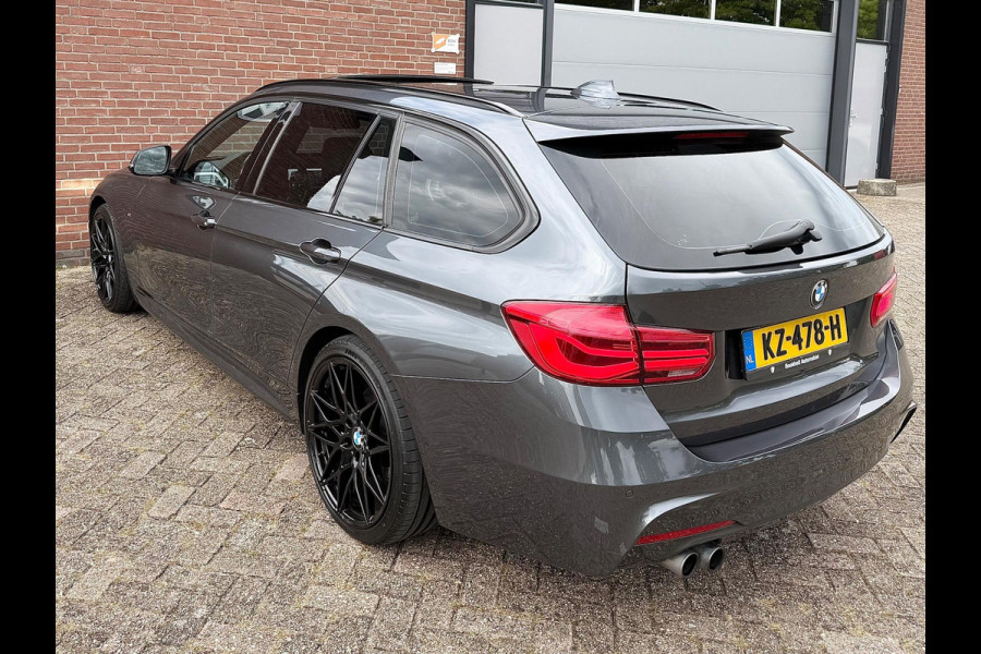 BMW 3 Serie Touring 320i M-Sport, Panorama (NL-auto NAP)