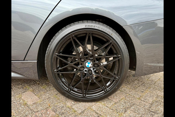 BMW 3 Serie Touring 320i M-Sport, Panorama (NL-auto NAP)