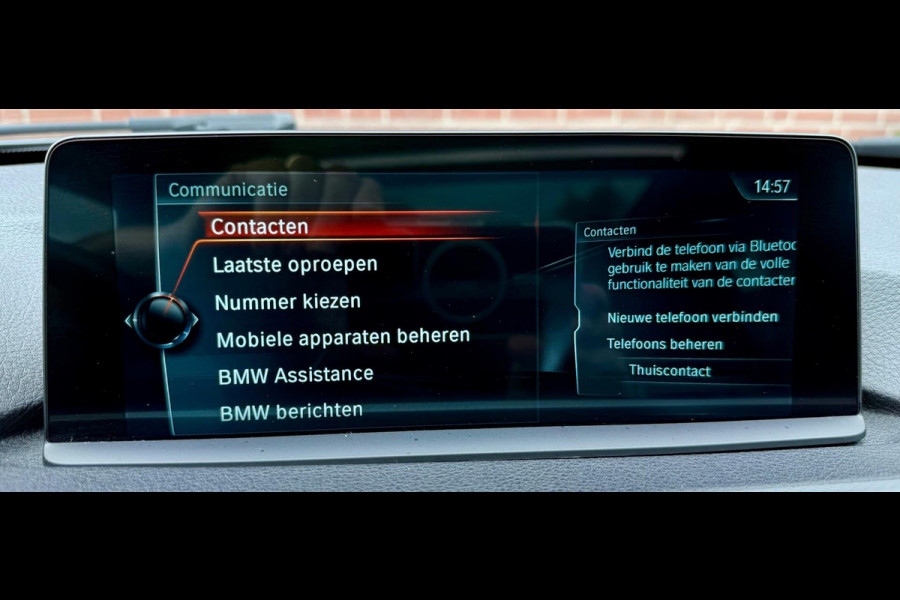 BMW 3 Serie Touring 320i M-Sport, Panorama (NL-auto NAP)
