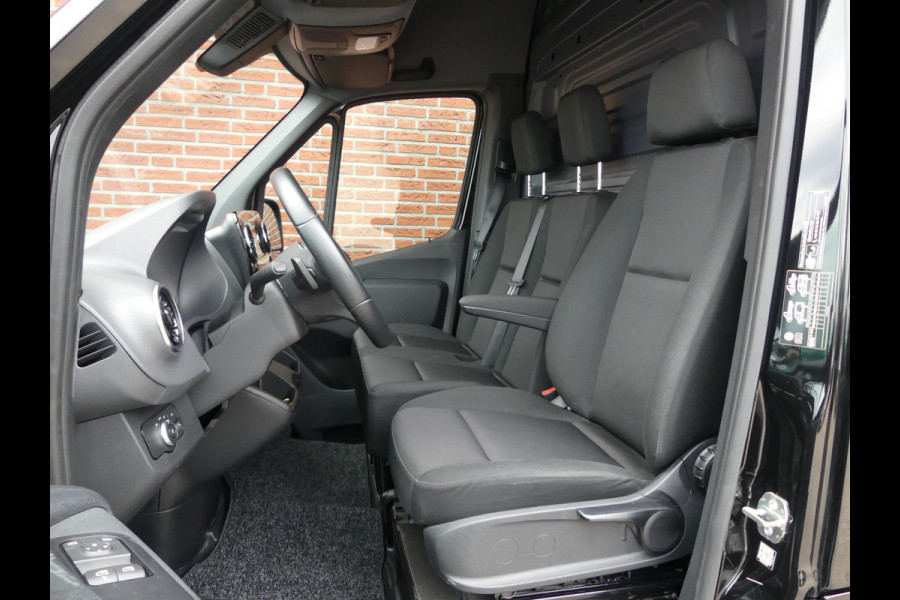 Mercedes-Benz Sprinter 315 CDI L2H2 Groot Navigatie/PDC/Camera/Side bars