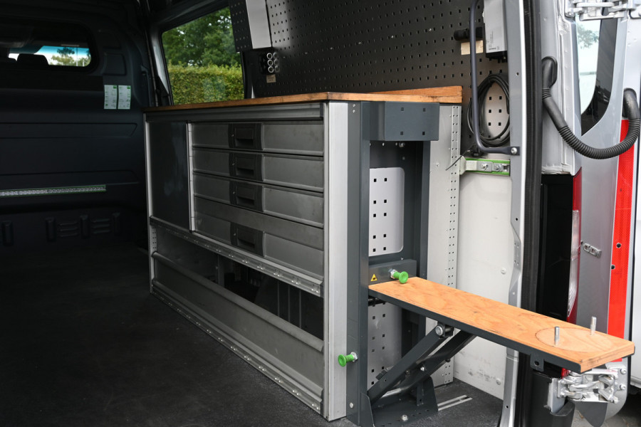 Mercedes-Benz Sprinter 317 CDI L2H2 3500 KG trekhaak, Bott werkplaatsinrichting, Standkachel