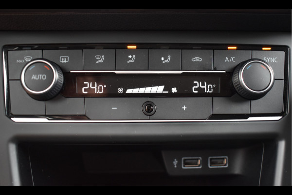 Volkswagen Polo 1.5 TSI Highline Business R / Automaat / Cruise C. / LED / Parkeerhulp / Bluetooth /