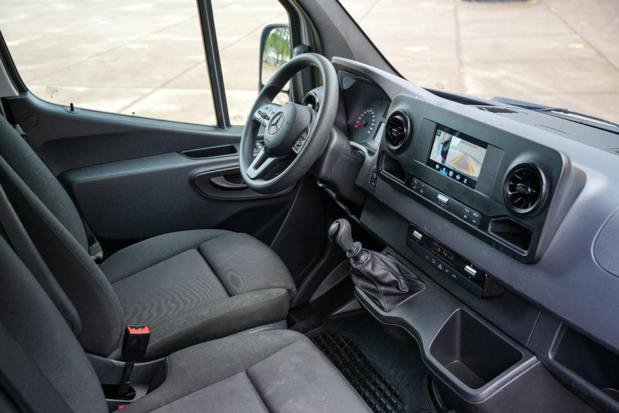 Mercedes-Benz Sprinter 317 1.9 CDI L2H2 RWD Navigatie Clima Camera Cruise DAB+ Stoelverw.