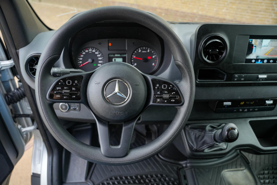 Mercedes-Benz Sprinter 317 1.9 CDI L2H2 RWD Navigatie Clima Camera Cruise DAB+ Stoelverw.