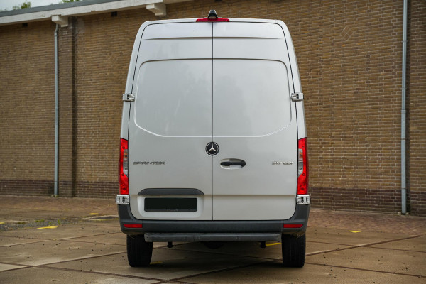 Mercedes-Benz Sprinter 317 1.9 CDI L2H2 RWD Navigatie Clima Camera Cruise DAB+ Stoelverw.