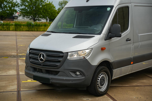 Mercedes-Benz Sprinter 317 1.9 CDI L2H2 RWD Navigatie Clima Camera Cruise DAB+ Stoelverw.