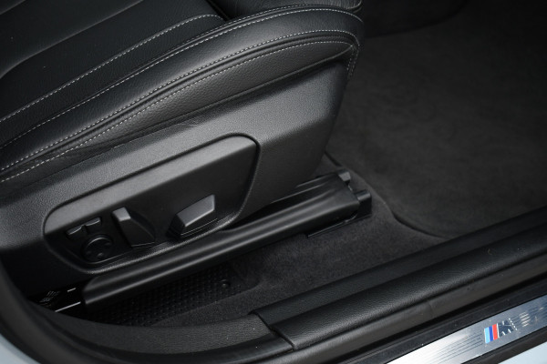 BMW X2 xDrive25e M-Sport Pano M-zetels HUD Camera El-klep 19inch