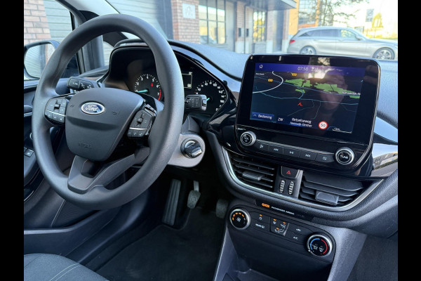 Ford Fiesta 1.0 EcoBoost / 95 PK / Navigatie + Apple-Carplay / Cruise Control / PDC Voor + Achter / 1e Eigenaar / NED-Fiesta