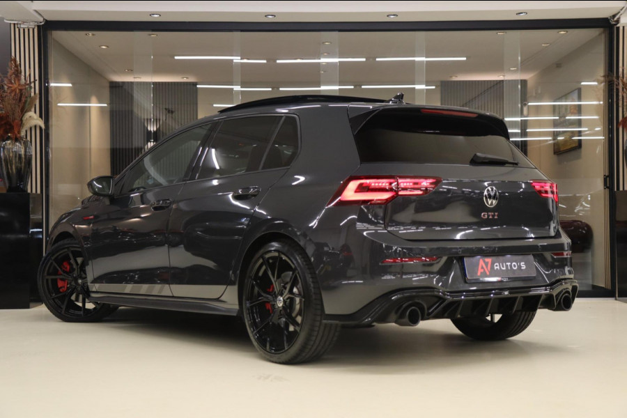 Volkswagen Golf 2.0 TSI GTI PANO / CARPLAY / H&K / CAM / VOL
