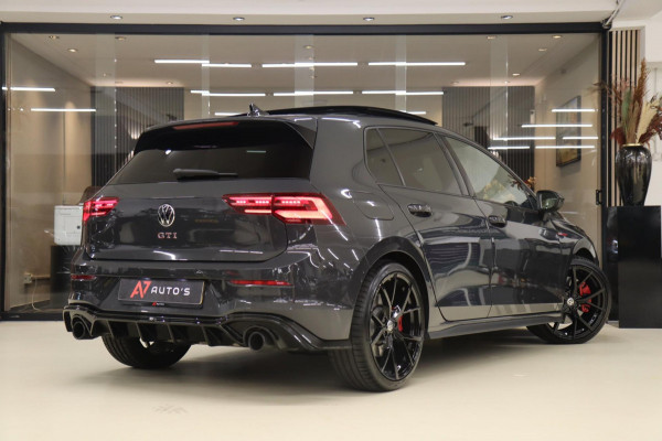 Volkswagen Golf 2.0 TSI GTI PANO / CARPLAY / H&K / CAM / VOL
