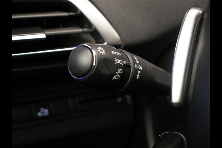 Peugeot 5008 1.2 PureTech Allure Sport (APPLE CARPLAY,NAVI,LED,CAMERA,360 VIEW,PDC,CRUISE,LANE,CLIMATE,LM VELGEN,NETTE STAAT)