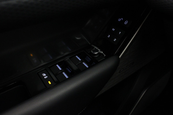 Land Rover Range Rover Velar 3.0 V6 AWD HSE |Pano|Stoel/stuur verwarming|