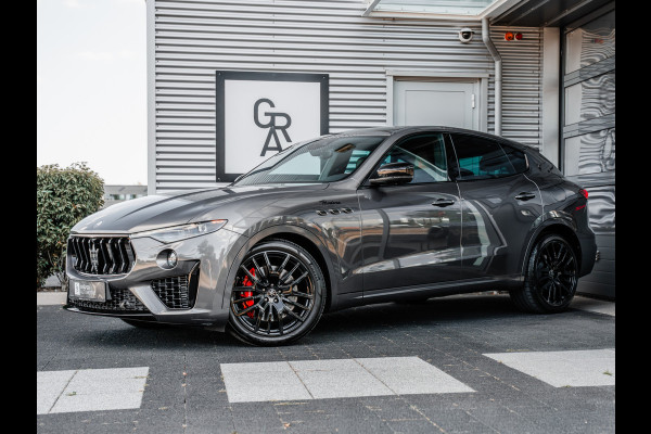 Maserati Levante 3.0 V6 Modena S | orig. NL | Panoramadak Maserati Levante 3.0 V6 Modena S | orig. NL | Panoramadak