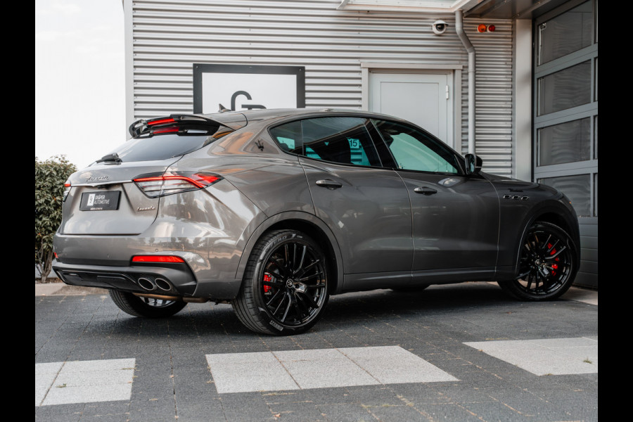 Maserati Levante 3.0 V6 Modena S | orig. NL | Panoramadak Maserati Levante 3.0 V6 Modena S | orig. NL | Panoramadak