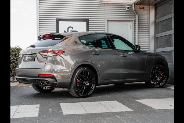 Maserati Levante 3.0 V6 Modena S | orig. NL | Panoramadak Maserati Levante 3.0 V6 Modena S | orig. NL | Panoramadak