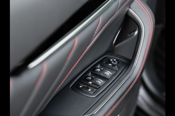 Maserati Levante 3.0 V6 Modena S | orig. NL | Panoramadak Maserati Levante 3.0 V6 Modena S | orig. NL | Panoramadak