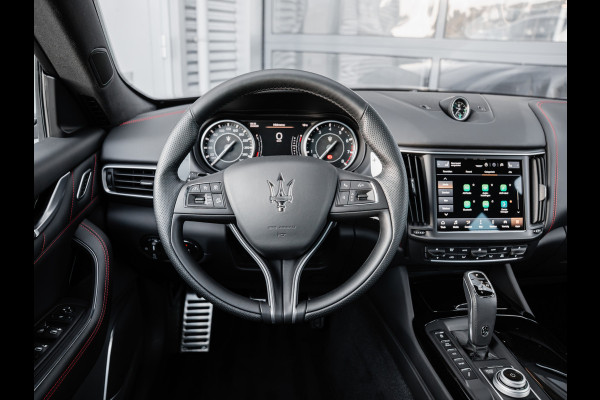 Maserati Levante 3.0 V6 Modena S | orig. NL | Panoramadak Maserati Levante 3.0 V6 Modena S | orig. NL | Panoramadak
