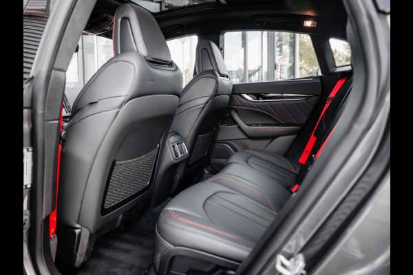 Maserati Levante 3.0 V6 Modena S | orig. NL | Panoramadak Maserati Levante 3.0 V6 Modena S | orig. NL | Panoramadak